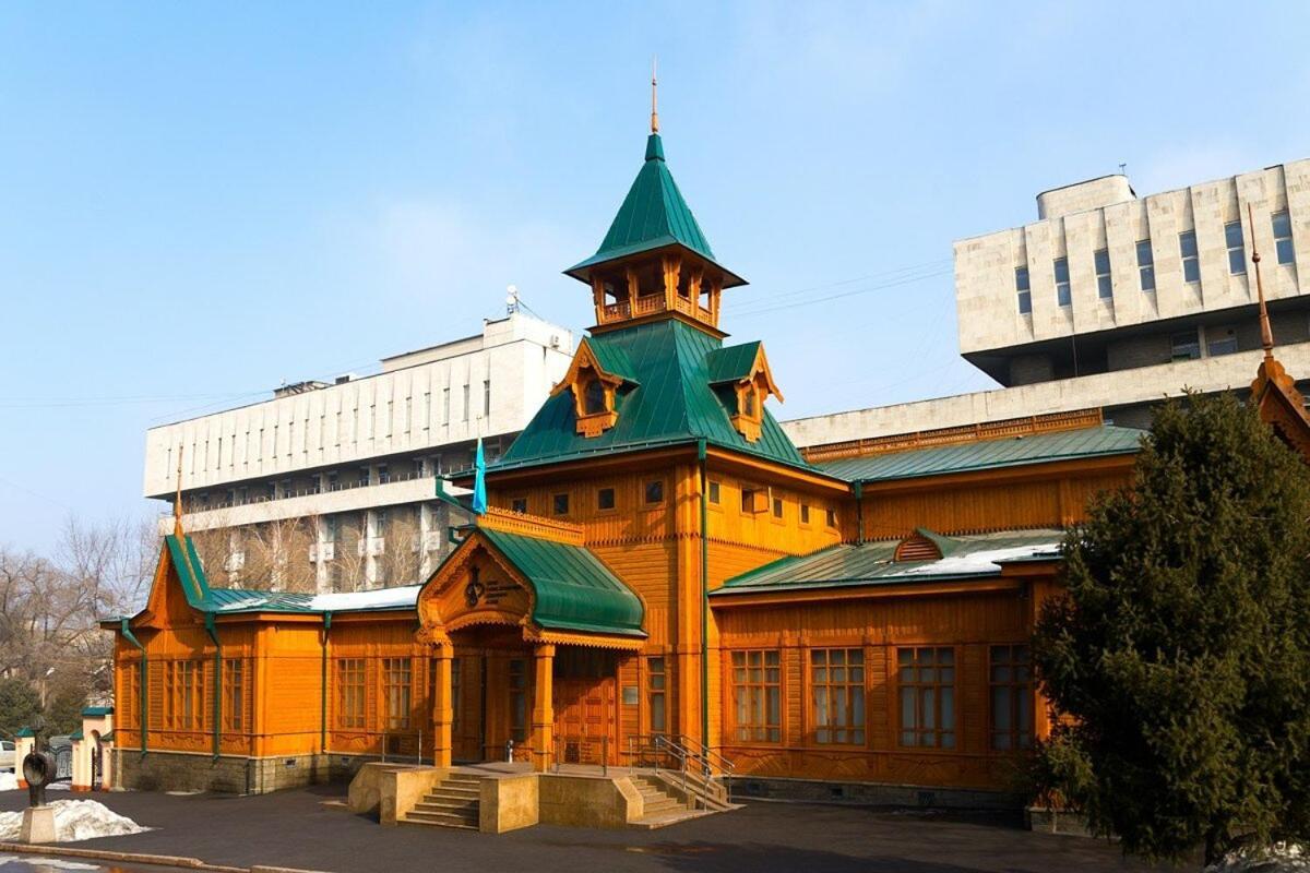 Nadezhda Apartments On Gogol Street 117 Ałma Ata Zewnętrze zdjęcie